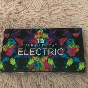 Urban Decay Electric Palette